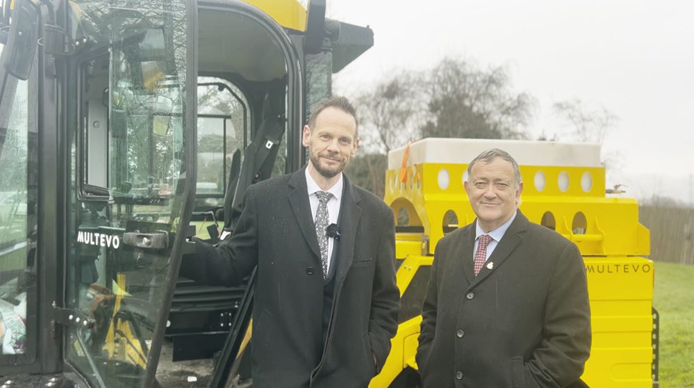 Sandwell celebrates Green government rating for road maintenance as minister sees the Multihog in action
